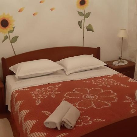 Apartman Bogdan Jelsa  Ngoại thất bức ảnh