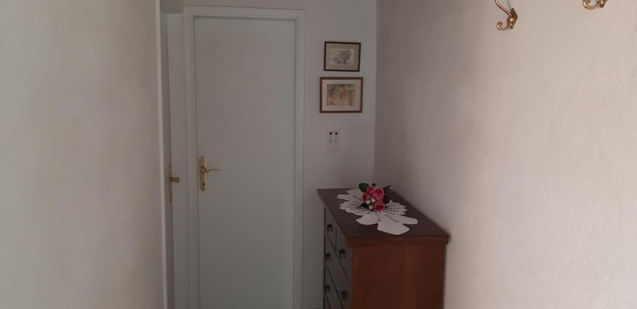 Apartman Bogdan Jelsa  Ngoại thất bức ảnh